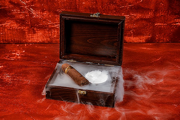 LULU'S CIGAR