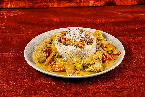 CHICKEN CURRY