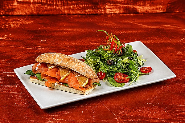 SMOKED SALMON  SANDWICH